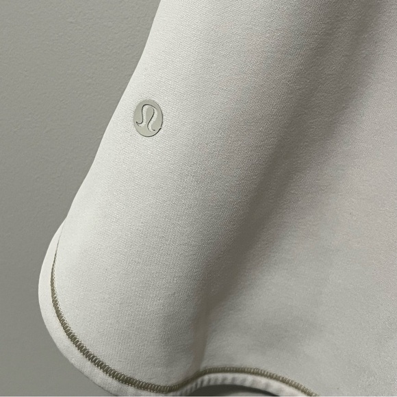 Lululemon On The Fly Skirt Woven Silverstone - Picture 12 of 13